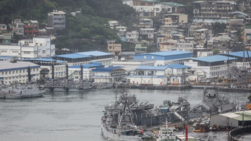 China despliega maniobras militares para simular un bloqueo de Taiwán