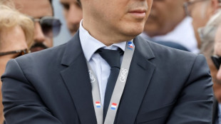 Le patron d'Air France-KLM monte au cr&eacute;neau contre une fiscalit&eacute; alourdie du secteur a&eacute;rien