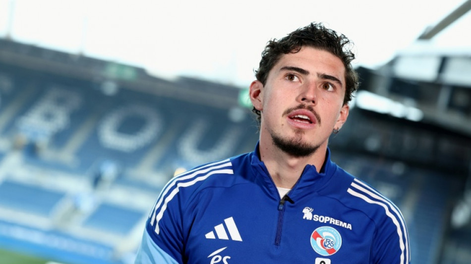 Strasbourg's Argentine striker Panichelli sets sights on PSG, World Cup