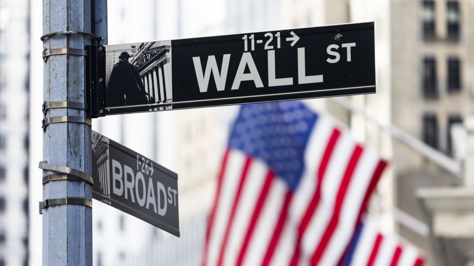 Wall Street apre in calo, Dj -0,49%, Nasdaq -1,15%