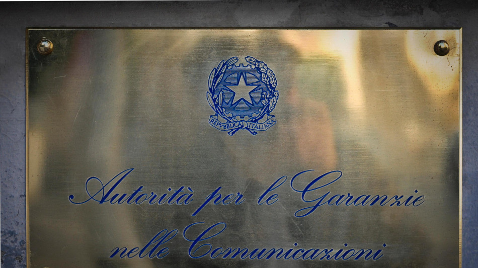Prima sanzione Agcom a un bagarino digitale, 675mila euro