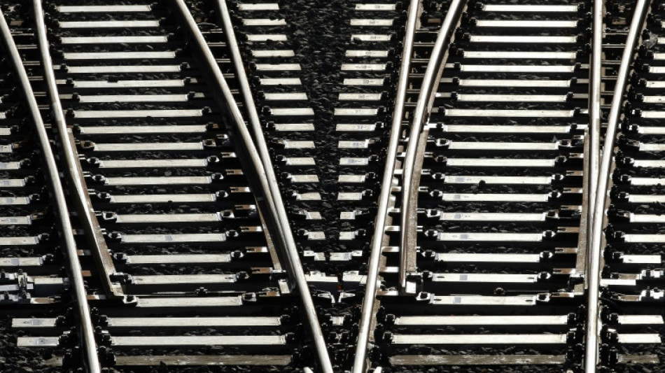 Eisenbahngewerkschaft fordert zw&ouml;lf Prozent mehr Geld - mindestens aber 650 Euro