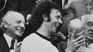 Franz Beckenbauer, o 'Kaiser' alem&atilde;o bem sucedido em todas as frentes