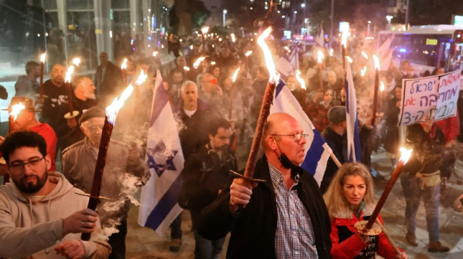 Tausende Israelis protestieren gegen neue Regierung