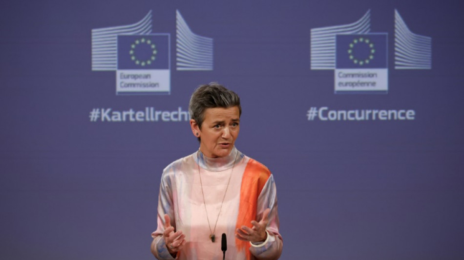 La UE cree que X enga&ntilde;a a los usuarios con su marca azul de verificaci&oacute;n