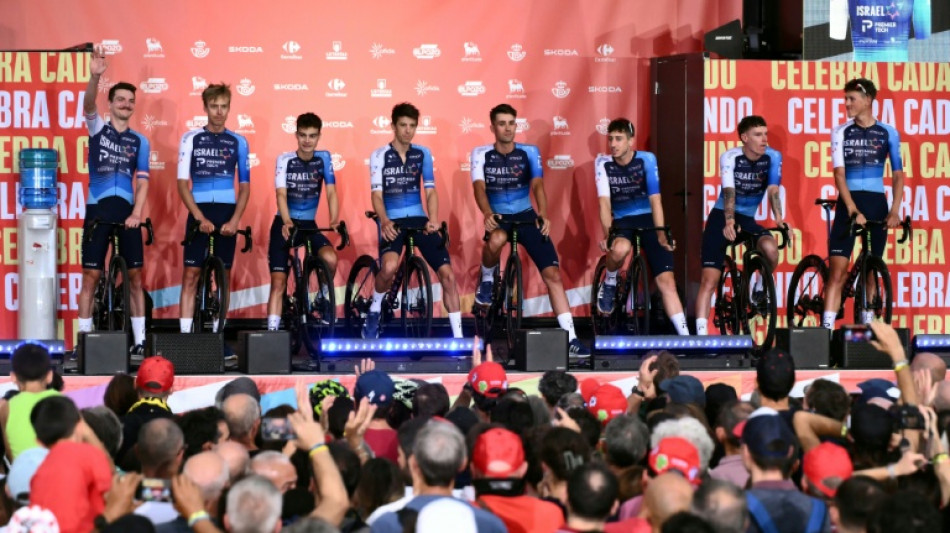 Una ministra española pide que se considere expulsar a un equipo israelí de la Vuelta ciclista