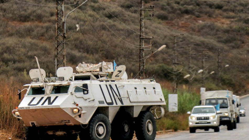 Hezbollah pede que combatentes n&atilde;o coloquem capacetes azuis em perigo
