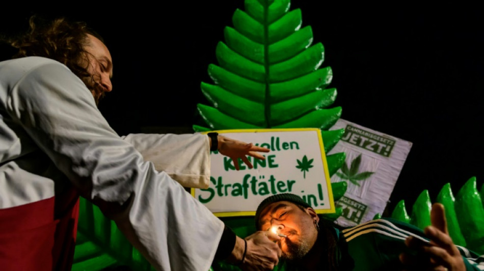 Alemania legaliza el consumo recreativo de cannabis, en medio de pol&eacute;micas