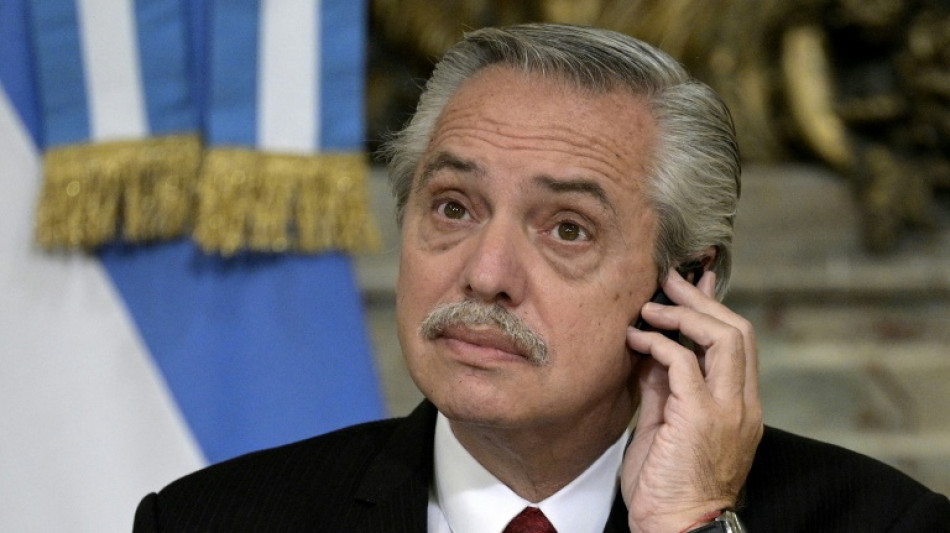 Imputan al expresidente argentino Fern&aacute;ndez por malversaci&oacute;n de fondos