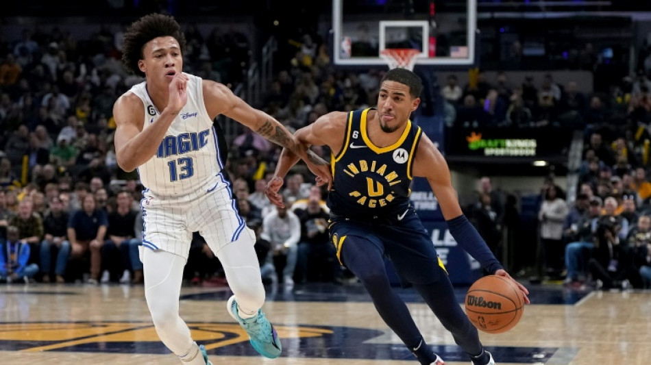 Jazz hold off Blazers in battle of West's best, Hawks down Raptors in OT