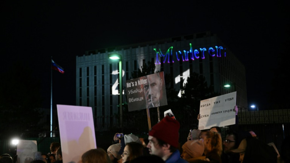 Manifestations en Europe et aux Etats-Unis pour d&eacute;noncer la mort d'Alexe&iuml; Navalny