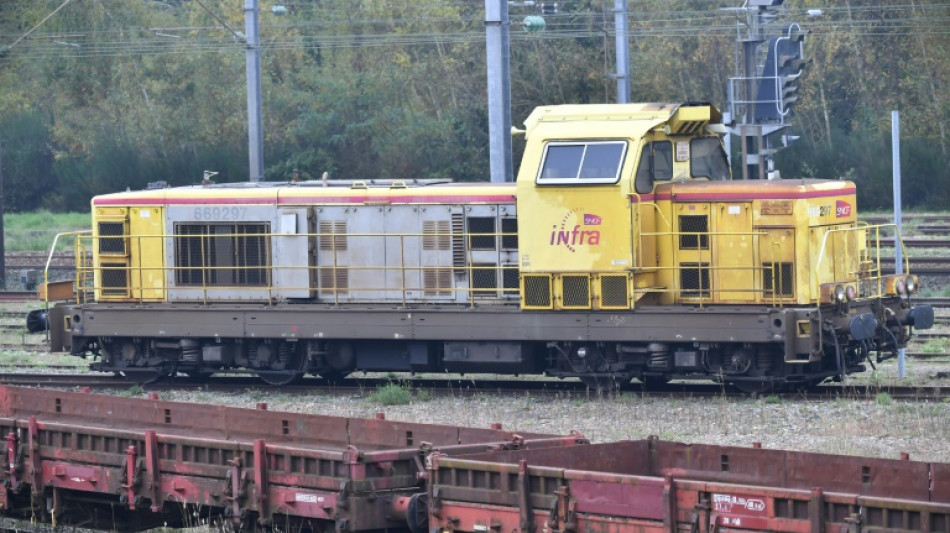 Gr&egrave;ve peu suivie &agrave; la SNCF jeudi, la perspective d'un mouvement avant No&euml;l s'&eacute;loigne