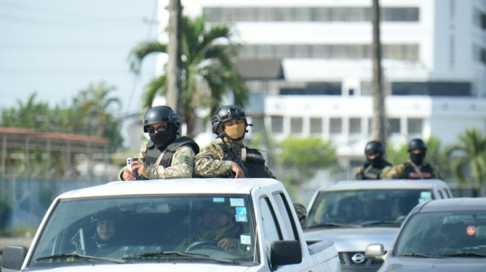 Exvicepresidente de Ecuador fue hospitalizado en plena crisis diplom&aacute;tica