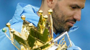 Man City to unveil Aguero statue 