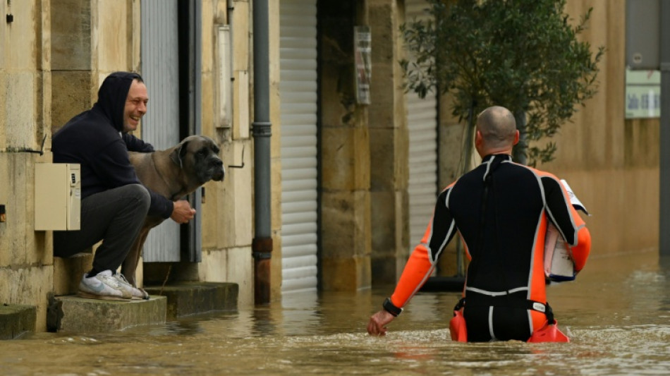 Crues record : lente d&eacute;crue "temporaire" dans le Sud-Ouest, un trois&egrave;me d&eacute;partement en vigilance rouge