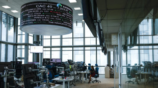Borsa: l'Europa in avvio è debole, Parigi -0,37%