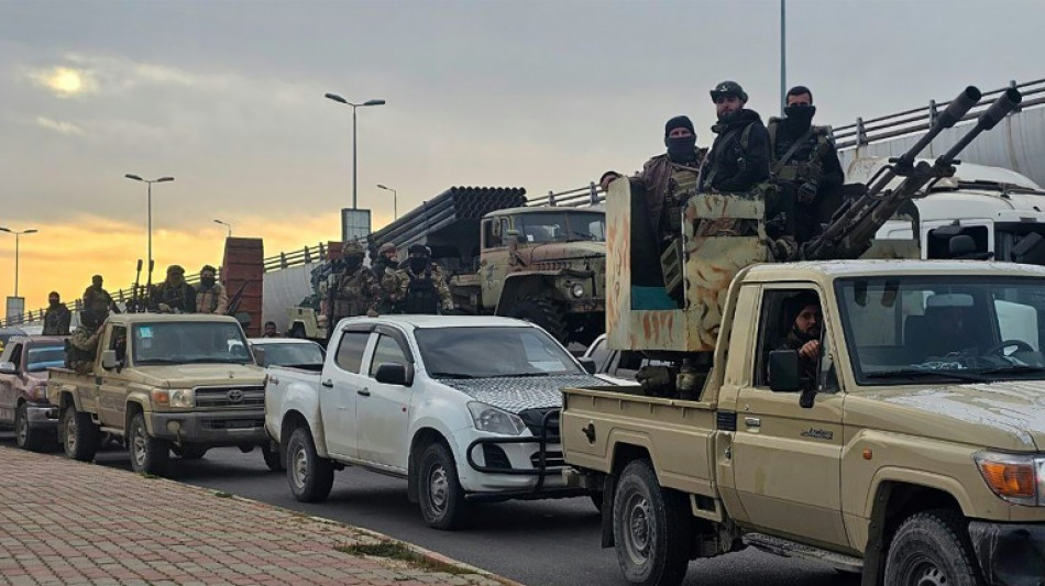 M&aacute;s de 300 civiles murieron en Siria desde el jueves a manos de las fuerzas de seguridad, afirma ONG