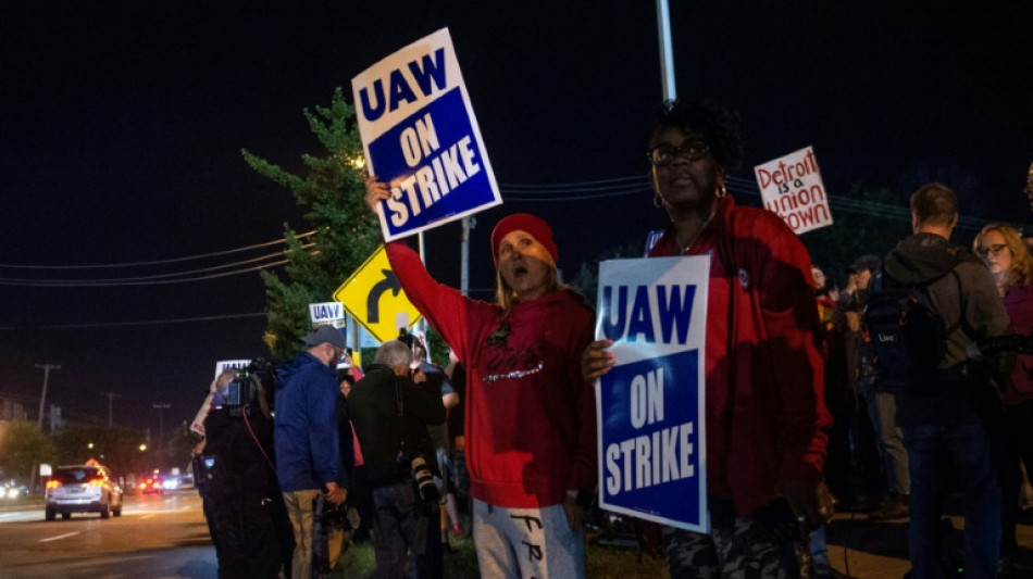 Historischer Streik bei drei Gro&szlig;konzernen der US-Autoindustrie