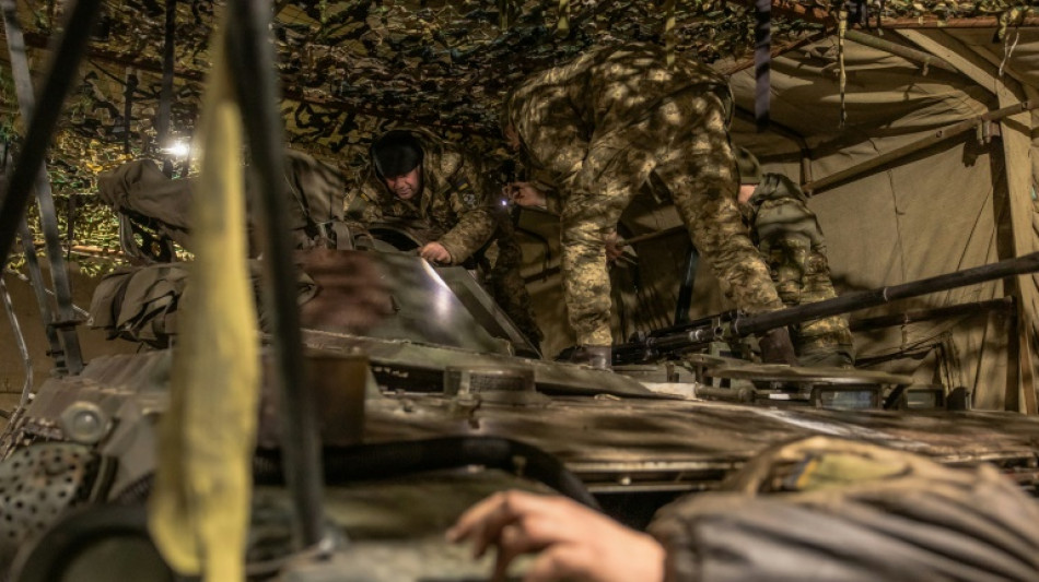 Ucrania descubre una trama de malversaci&oacute;n de 40 millones de d&oacute;lares en defensa