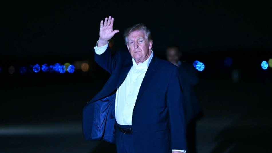 Trump promete golpear a Ir&aacute;n "muy duro" si se le vincula con el ataque a Flydubai