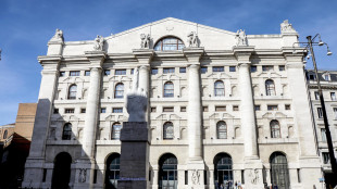 Borsa: Milano chiude in lieve rialzo, Ftse Mib +0,22%