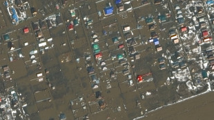 Inondations: situation "très tendue" en Russie, 100.000 personnes évacuées surtout au Kazakhstan