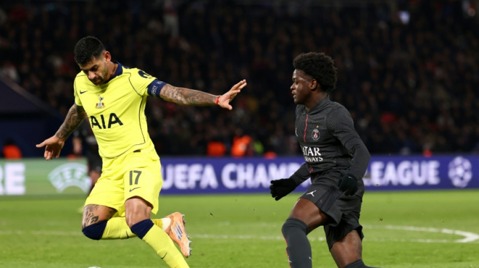 Romero apologises for Spurs slump as crisis deepens