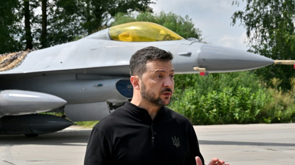 L'Ukraine re&ccedil;oit enfin ses premiers avions F-16