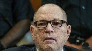 Harvey Weinstein &eacute; condenado a 15 anos de pris&atilde;o por agress&atilde;o sexual