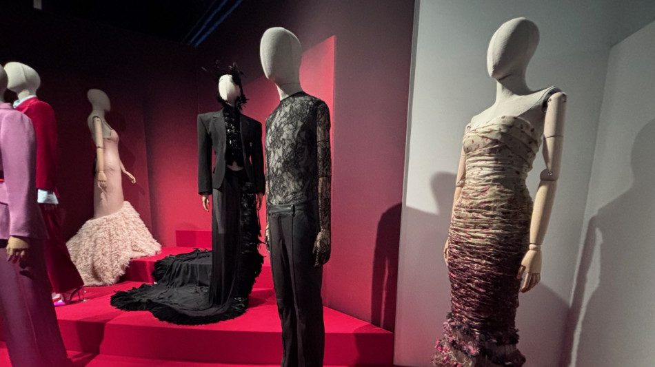 Da Harry Styles a Lady Gaga, lo styling delle star in mostra a Trieste