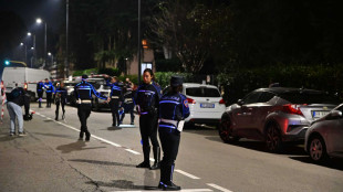 Dodicenne travolto da un furgone a Milano, è gravissimo