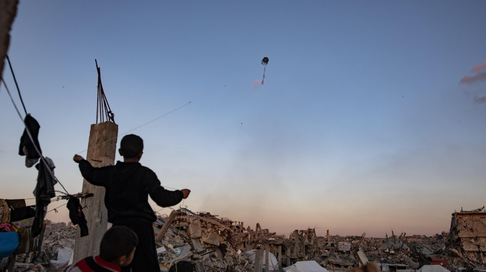 Hamas, 'almeno 40 morti oggi a Gaza nei raid israeliani'