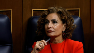 España redujo su déficit público al 2,8% del PIB en 2024 