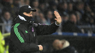 Em crise, Bayern tenta se aproximar do Leverkusen no Alem&atilde;o