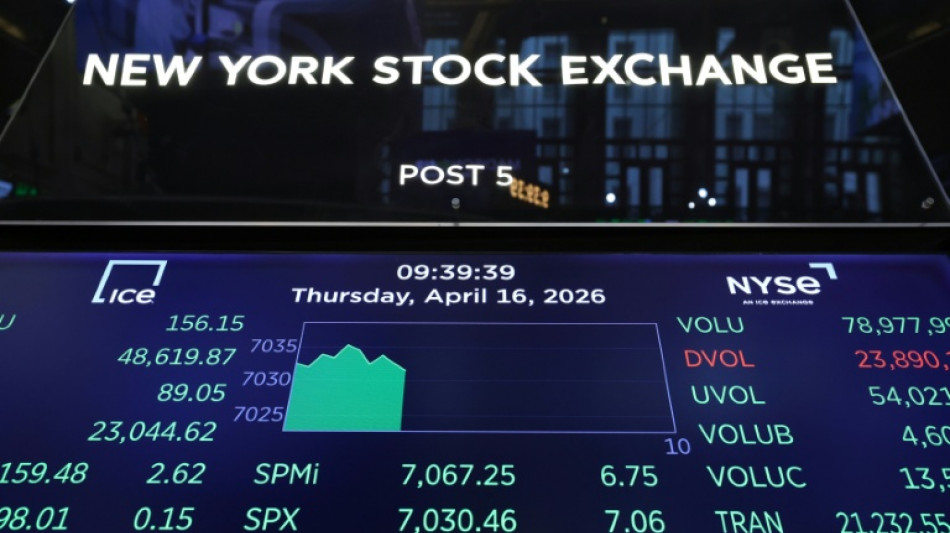 Wall Street joue la prudence en pr&eacute;ambule d'une semaine intense