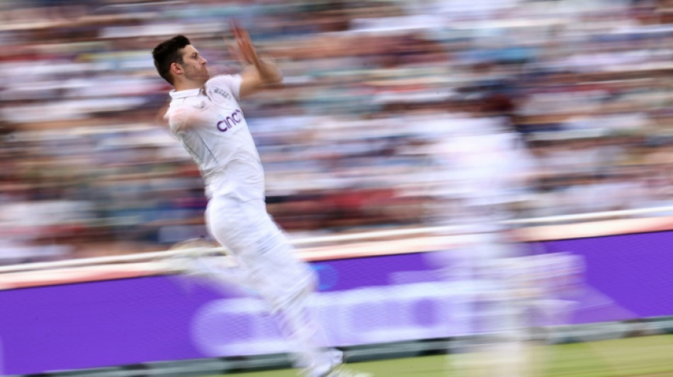 Fire and Ashes: England bank on fast bowling barrage in Australia