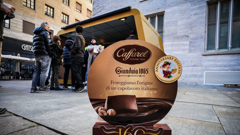 A Torino Caffarel celebra i 160 anni del suo Gianduiotto
