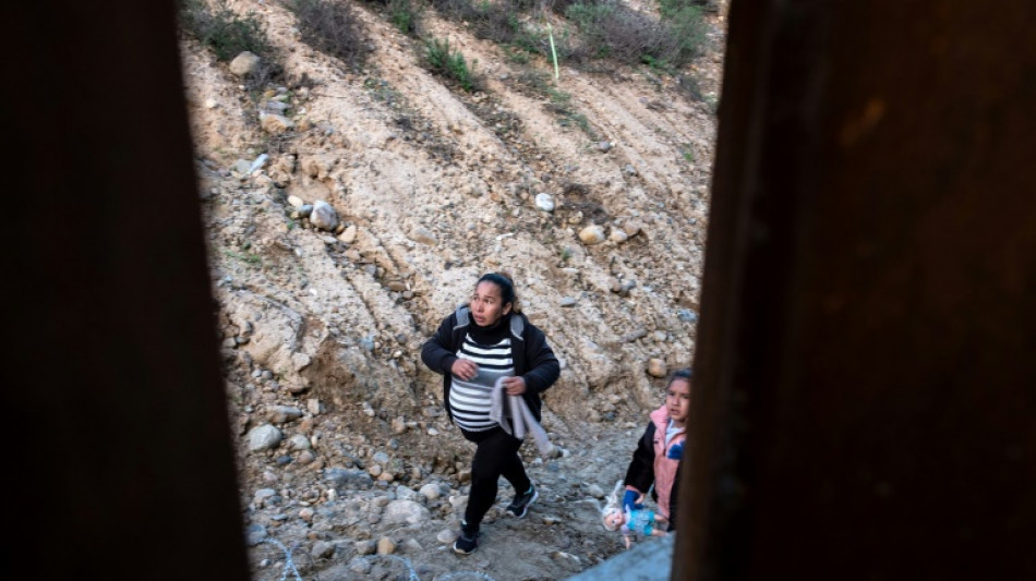 Oeneg&eacute;s denuncian "crueldad" contra migrantes embarazadas detenidas en la frontera de EEUU