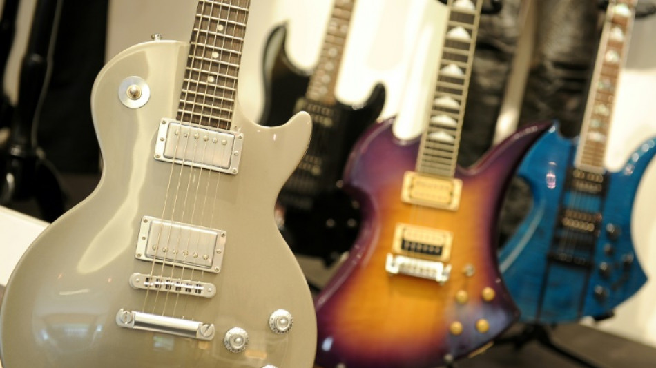 Gibson pede &agrave; Trump Guitars que pare de violar sua marca registrada