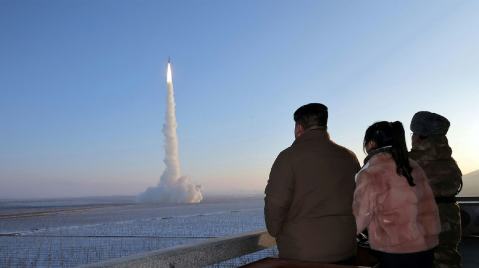 L&iacute;der norcoreano urge "acelerar" preparativos para la guerra