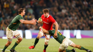 Contract talks freeze having 'detrimental effect' on Welsh rugby players