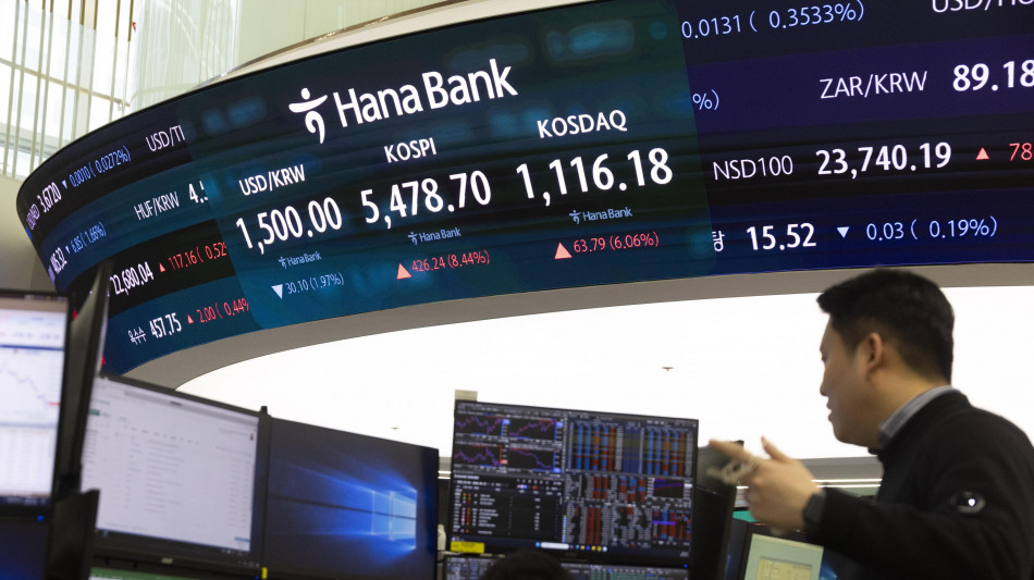 Borsa: l'Asia chiude positiva e spera in un accordo Usa-Iran
