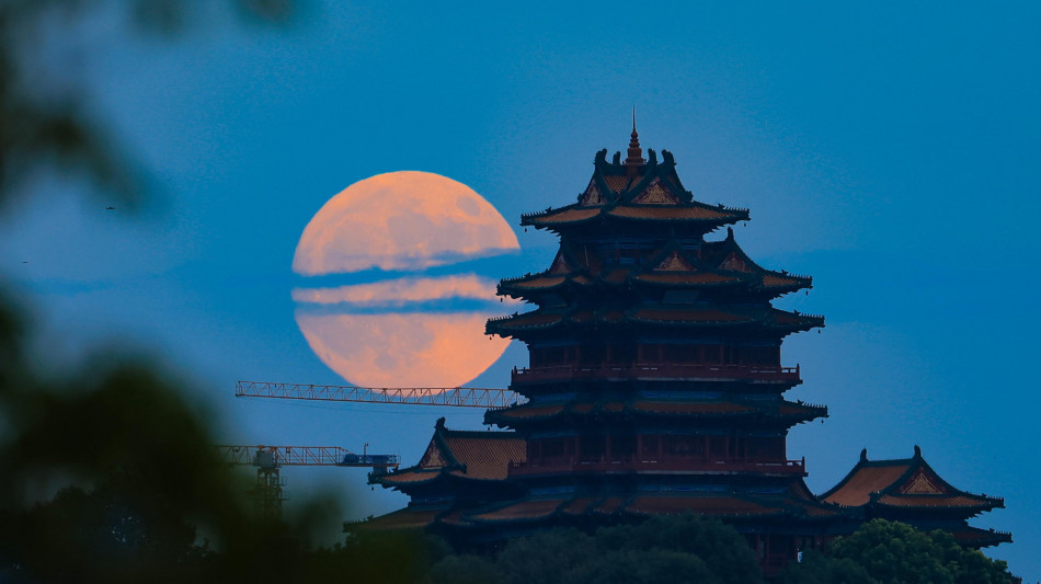 Incendio devasta in Cina il tempio di Yongqing nel Jiangsu