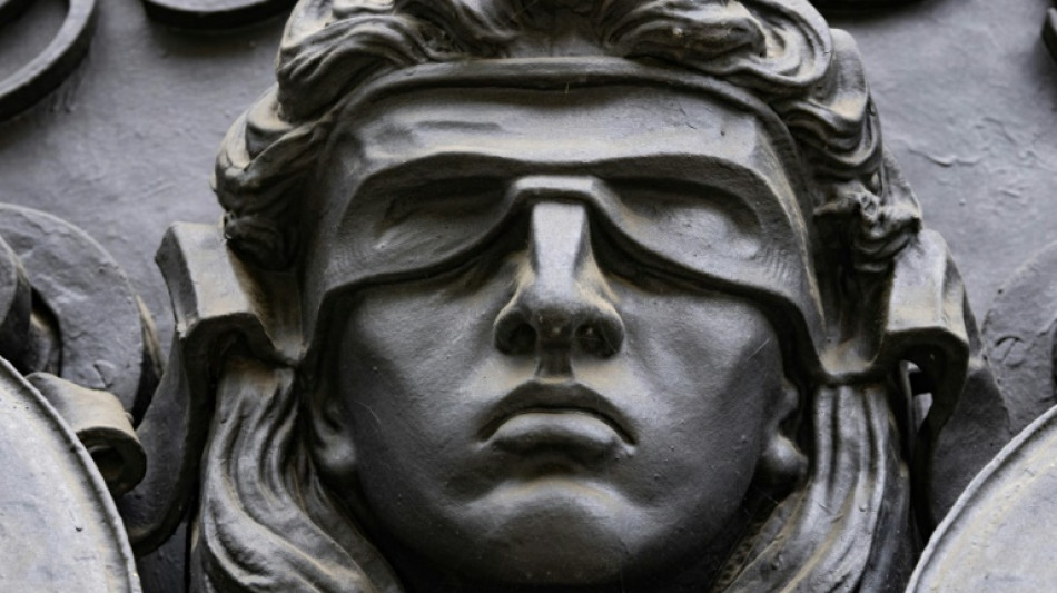 Senior in Wiesbadener Park erstochen: Lebenslange Haft f&uuml;r 57-J&auml;hrigen