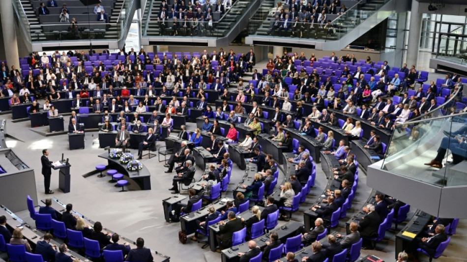 M&uuml;tzenich k&uuml;ndigt Vorschlag zur Reform des Wahlrechts f&uuml;r Mitte Januar an