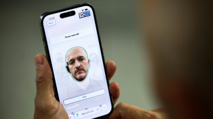Verifica&ccedil;&atilde;o de idade com selfies, um sistema em ascens&atilde;o para identificar menores na internet