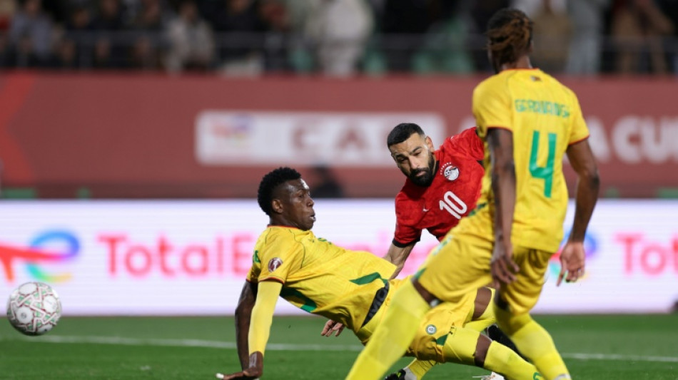 Salah snatches added-time winner for Egypt after Zimbabwe scare