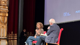 Golino, 'io attrice in un mio film? Chiss&agrave; che un giorno non lo faccia'