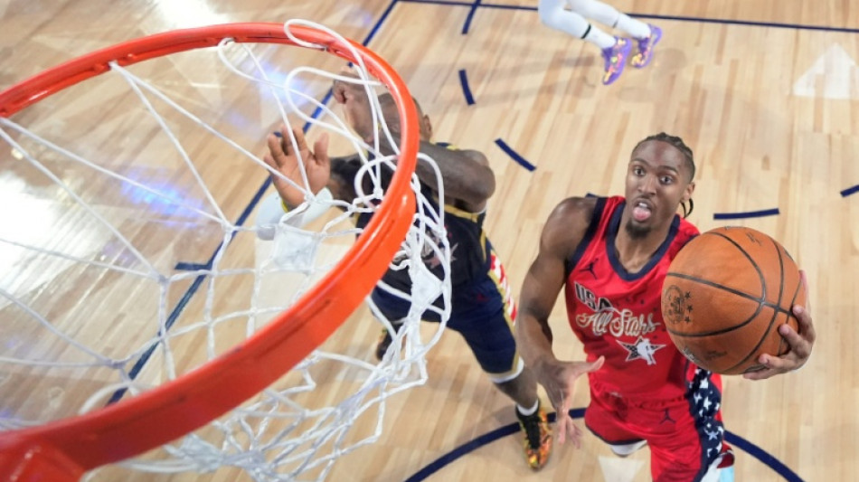 Young USA Stars beat Stripes in NBA All-Star tourney final