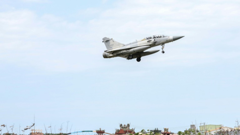 China simula ataques a puertos e instalaciones energéticas en unas maniobras cerca de Taiwán